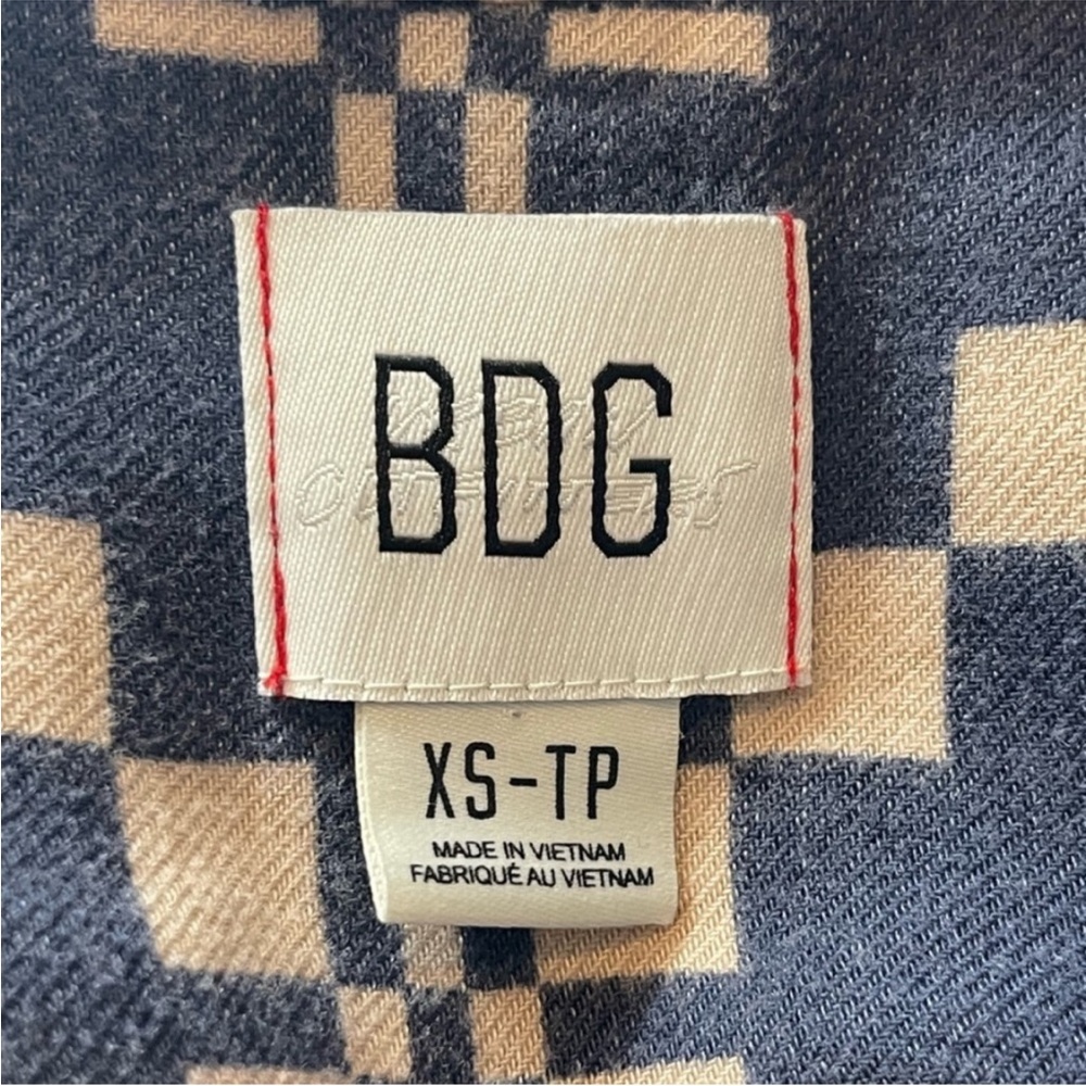 BDG UO Keanu Drapey Flannel Button Down Shirt Geometric Diamond Blue XS - Picture 4 of 11